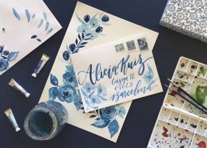 Caligrafía moderna con rotulador y acuarela